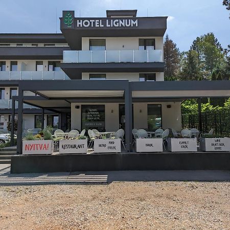 Lignum Hotel Мишкольц Экстерьер фото