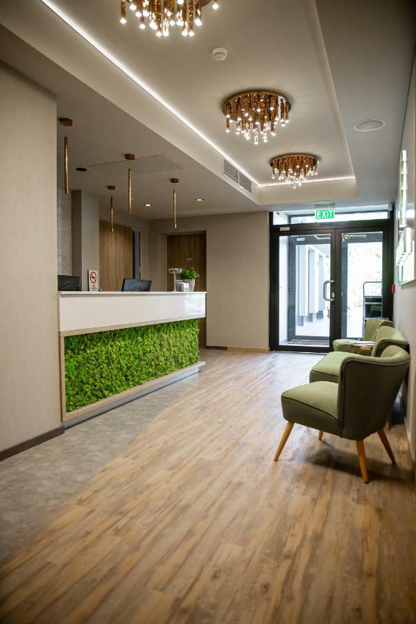 Lignum Hotel Мишкольц Экстерьер фото