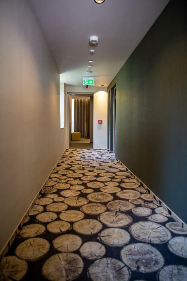 Lignum Hotel Мишкольц Экстерьер фото